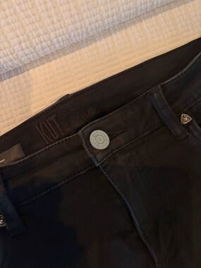 Kut from the Kloth Women’s Black Skinny Jeans